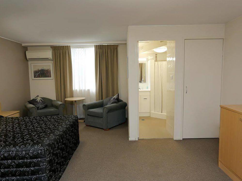 Cosmo Motel Adamstown Newcastle Exterior photo